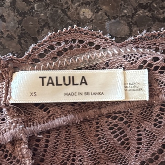 Aritzia Talula Renfrew Light Brown Lace Bralette - Picture 4 of 4